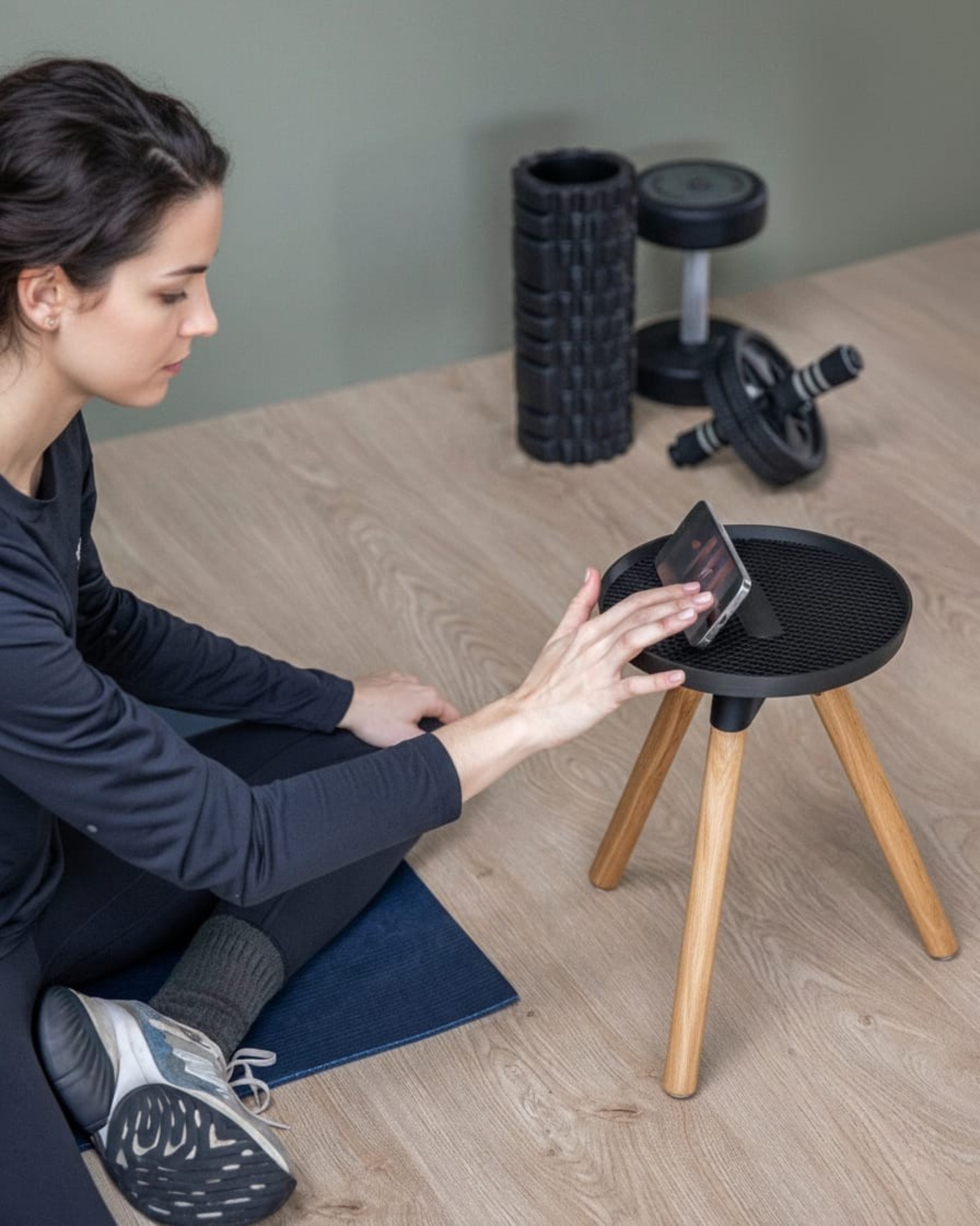 Yoga Table - Image 3
